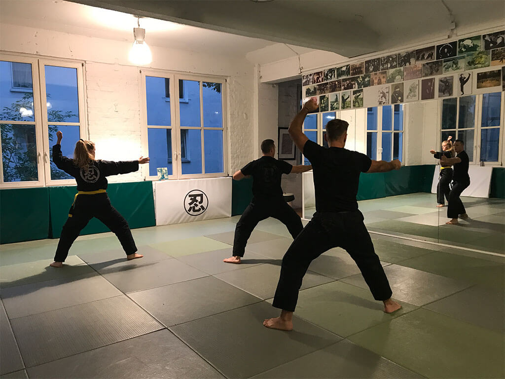 3b-Kl.Bild-Kampfsport-Ninjutsu-1